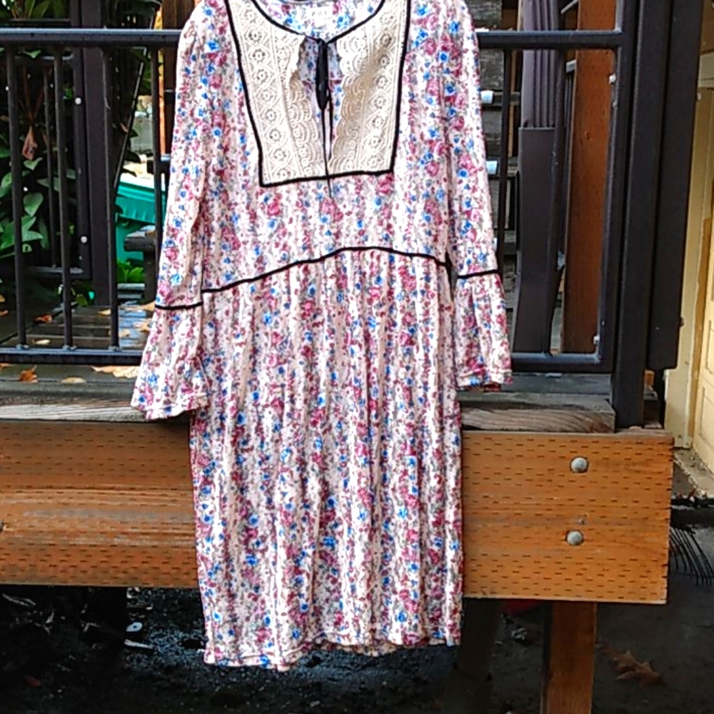NEW dreamy Cottagecore muted floral dress S/M